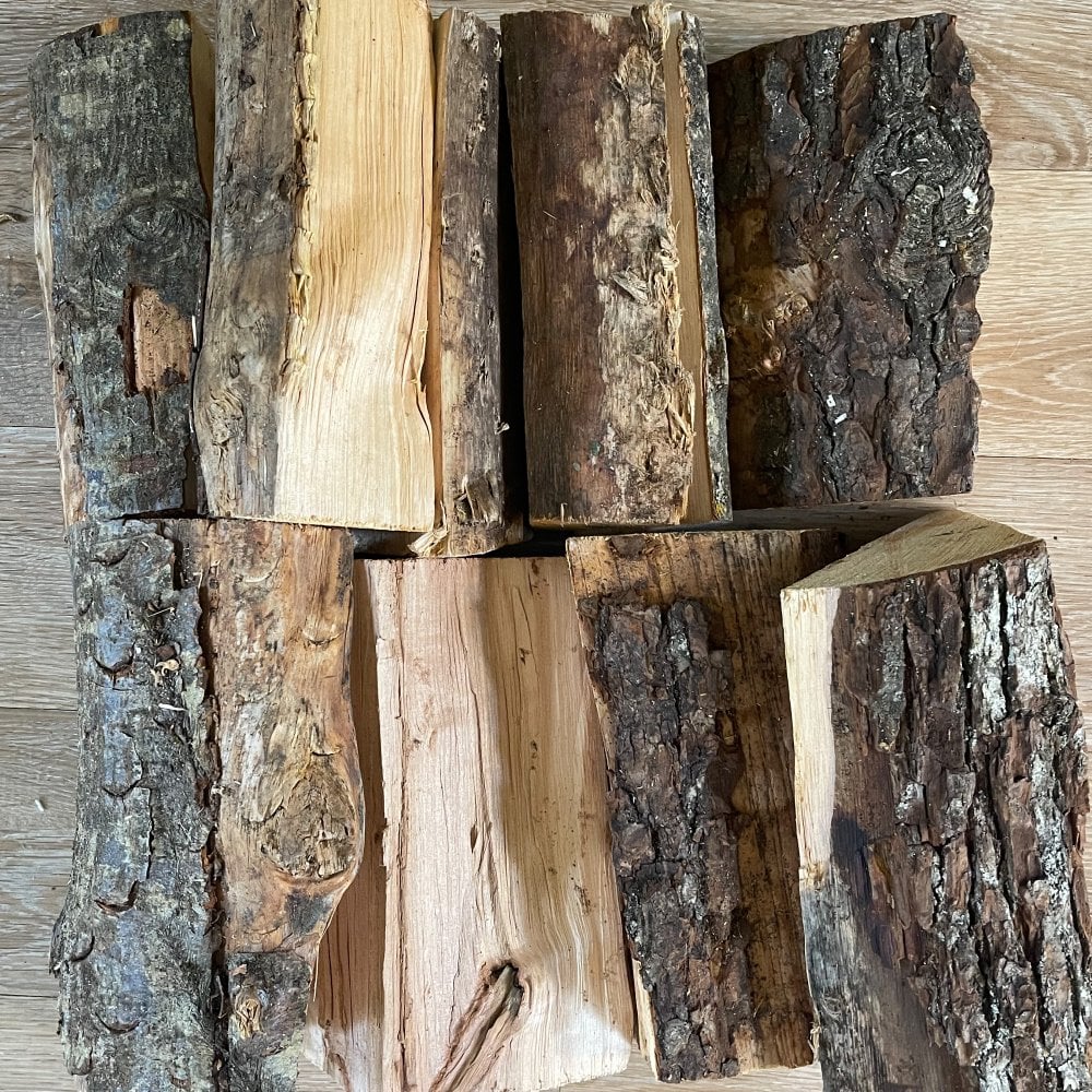 mixed-economy-hardwood-half-crate-of-kiln-dried-logs-p107-1961_image